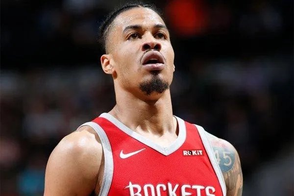 杰拉德格林弹跳能力和三分能力都很出众，可为什么在NBA流浪多年？