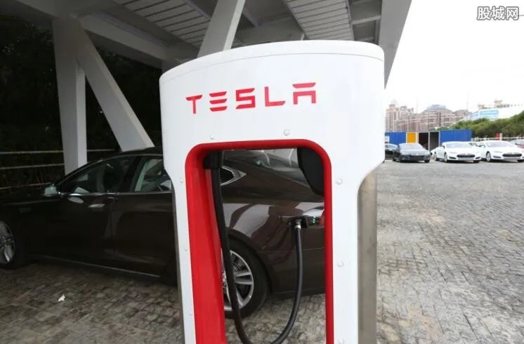 特斯拉将重大改组 为挽救特斯拉将实行扁平化公司结构