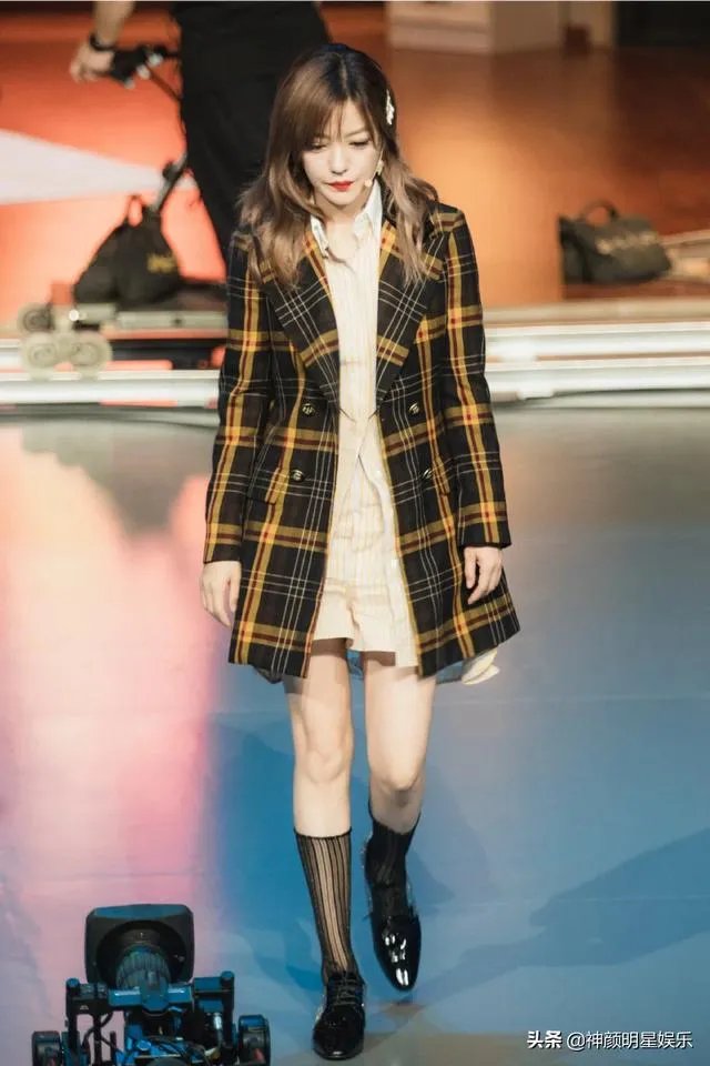 《演员请就位》赵薇上热搜，“小燕子”又回来了吗？