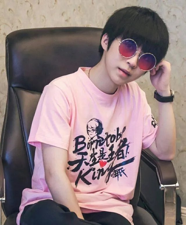 虎牙嗨氏年入千万是真的吗？