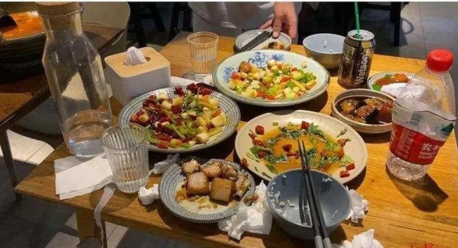 甘肃烹饪协会等倡议餐厅半份半价，这合适吗？