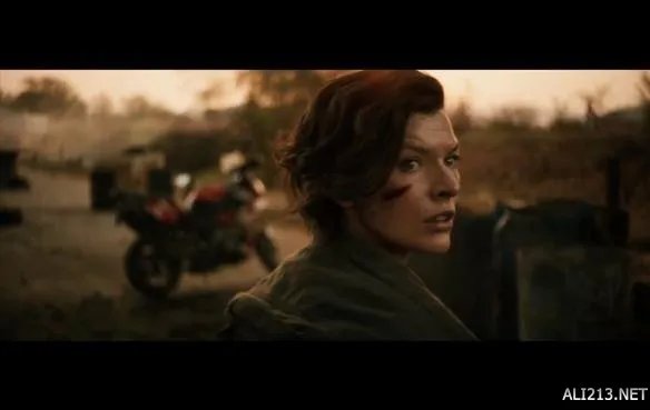 电影《生化危机6》中文正式预告 女主回归自带BGM