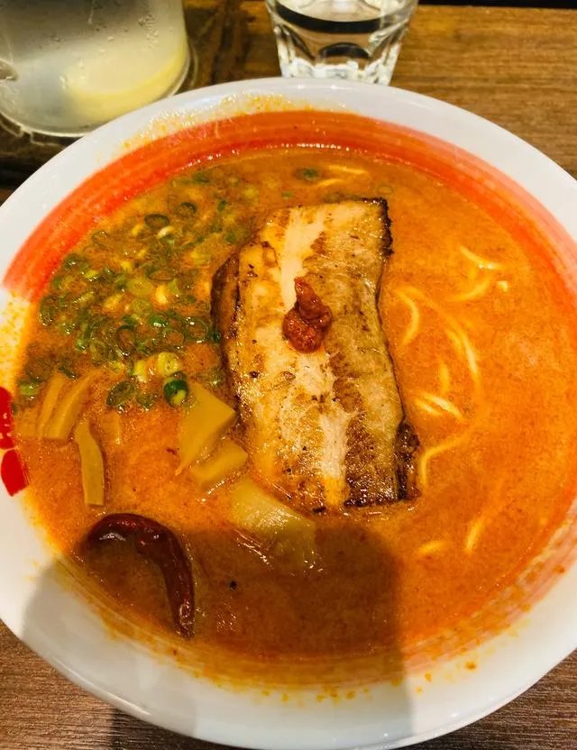 香港海港城附近美食有什么推荐？