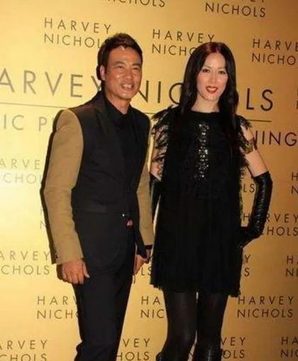 任达华的老婆叫什么，任达华老婆个人资料及简介