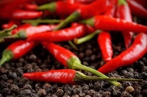 老干妈辣椒厂火灾 烧出一个隐藏多年的秘密