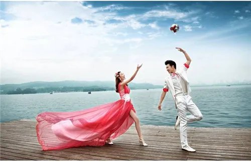 薇薇新娘婚纱照价位是多少 薇薇新娘套餐价格贵吗