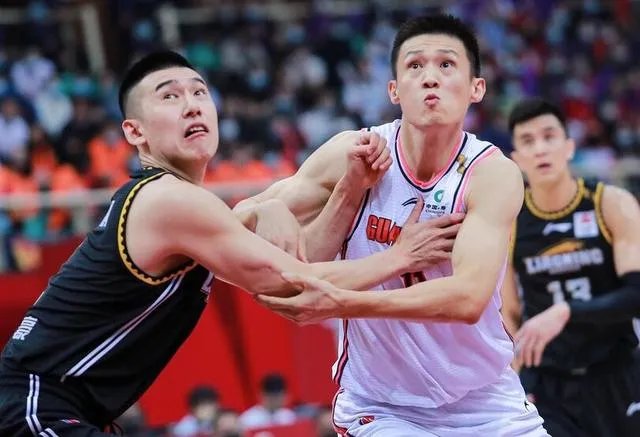 辽宁男篮纸面实力占优，总决赛第一场到底输在了哪里？