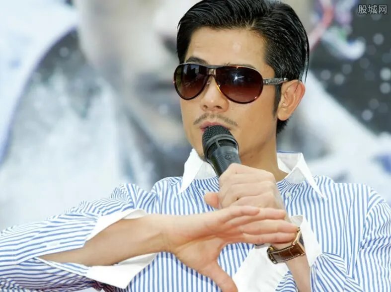 曝郭富城下月娶方媛 天王终于找到了“合脚的鞋”