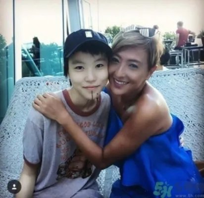 窦靖童死亡风纹身 什么是死亡风纹身