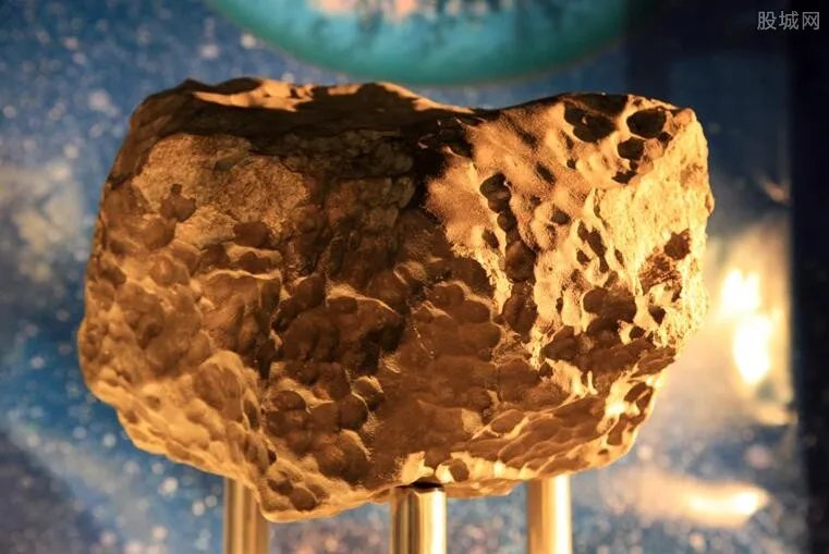 广西陨石悬赏线索 2019陨石价格多少钱一克