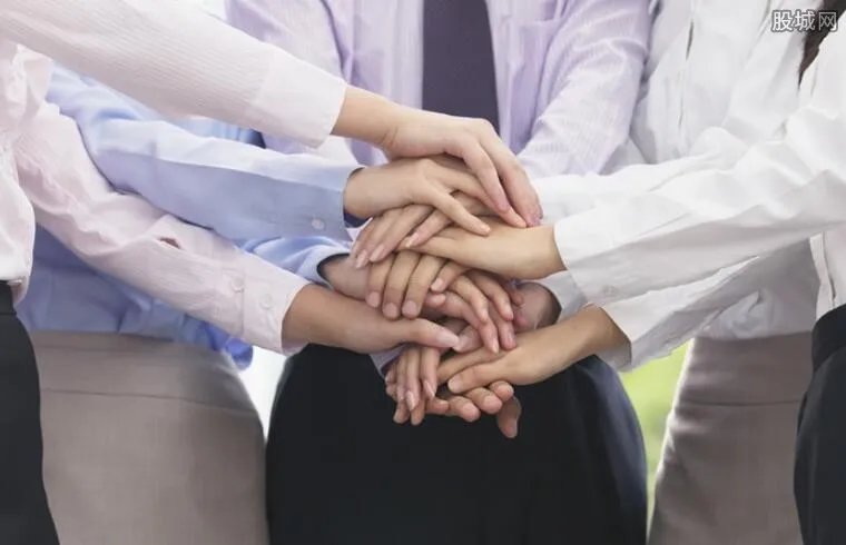 甲骨文中国裁员 确认裁员约900余人