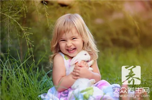 女孩发育过程图片