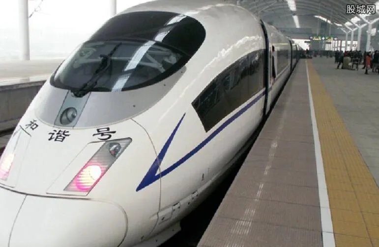 动车吸烟将禁乘 在车上吸烟后果十分严重