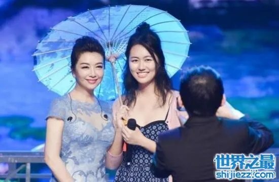 女演员江珊现任老公,和小自己15岁的张博玩姐弟恋