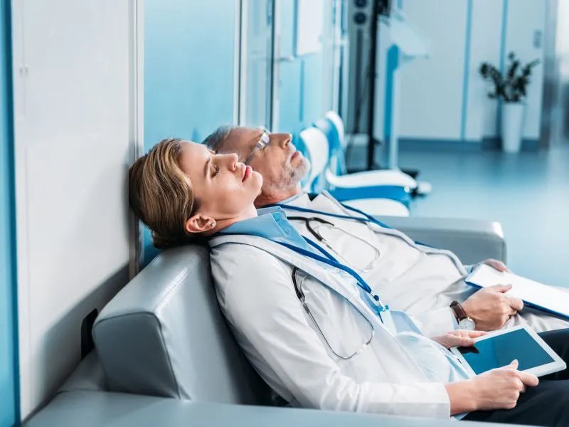 男人女人接吻为啥闭眼