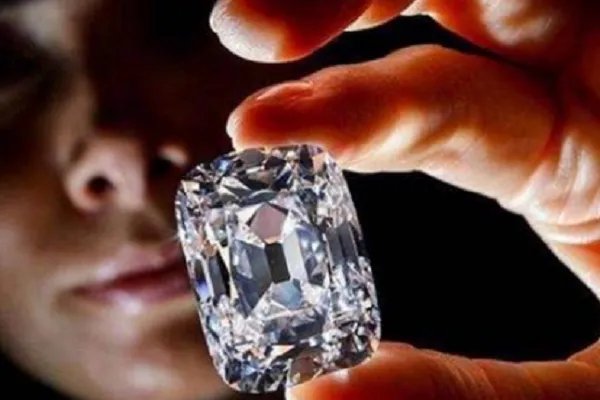 世界上著名的四大钻石是什么?“四大钻石”有何特别之处?