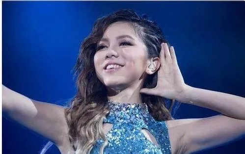 为什么说林宥嘉是渣男很花心吗 邓紫棋炮轰林宥嘉原文为什么分手