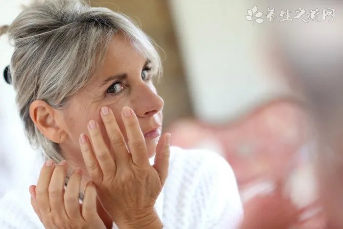 自制眼部除皱面膜的方法