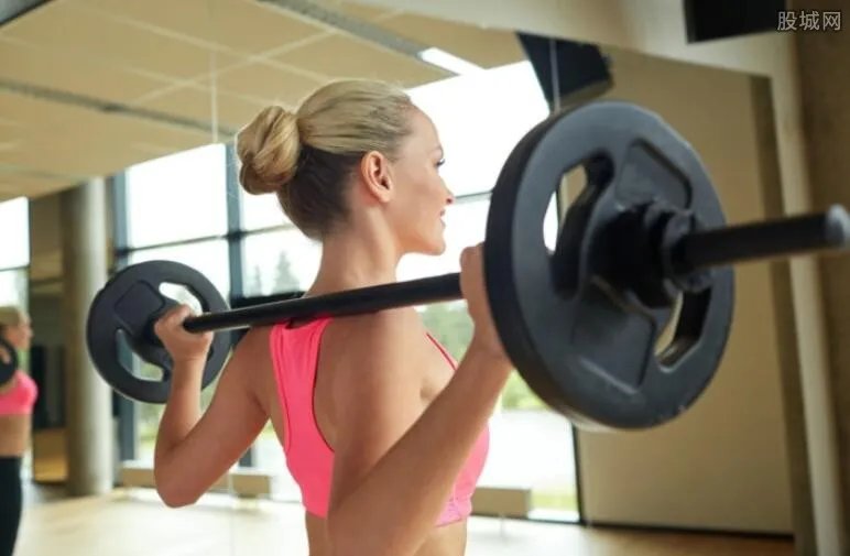 女子练六块腹肌被离婚 9年婚姻因瘦身结束