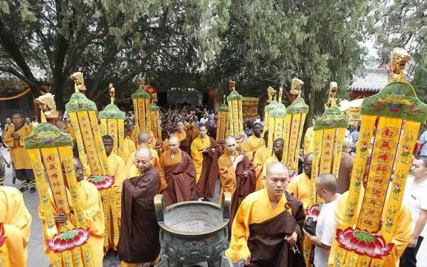 少林寺什么时候举办首届无遮大会?