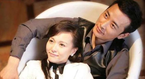 唐嫣罗晋怎么在一起的