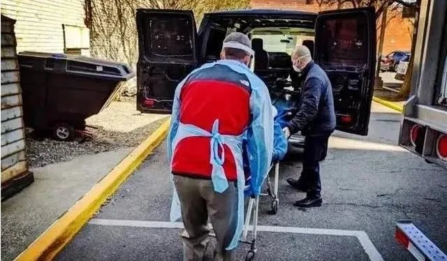 美国新冠确诊病例超40万,你怎么看?