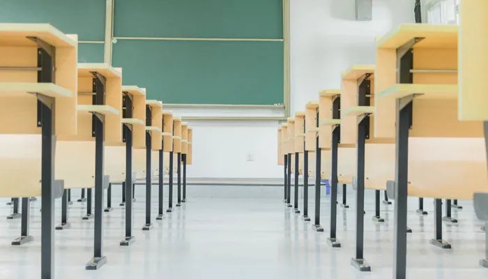 成都学院是几本