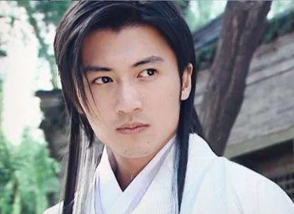 张卫健谢霆锋打王伯昭怎么回事 是私人恩怨还是拍戏矛盾