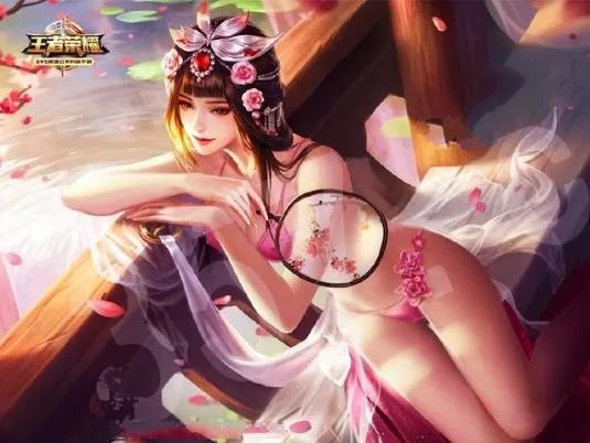 王者荣耀女英雄去胸罩：王者荣耀cos去衣无圣光