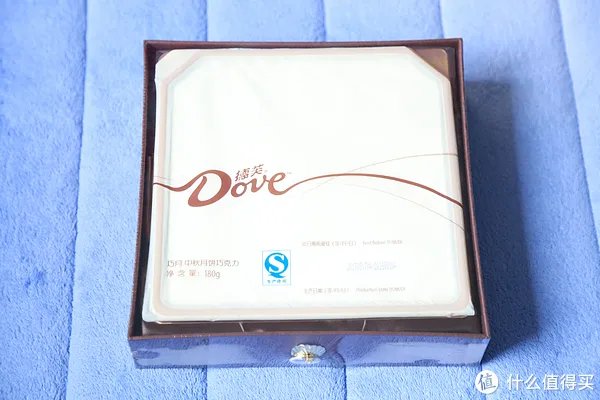 月饼界的“黑珍珠”——德芙巧月