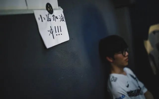 Theshy道歉上了热搜，想听听对IG和shy哥的客观看法，可以吗？