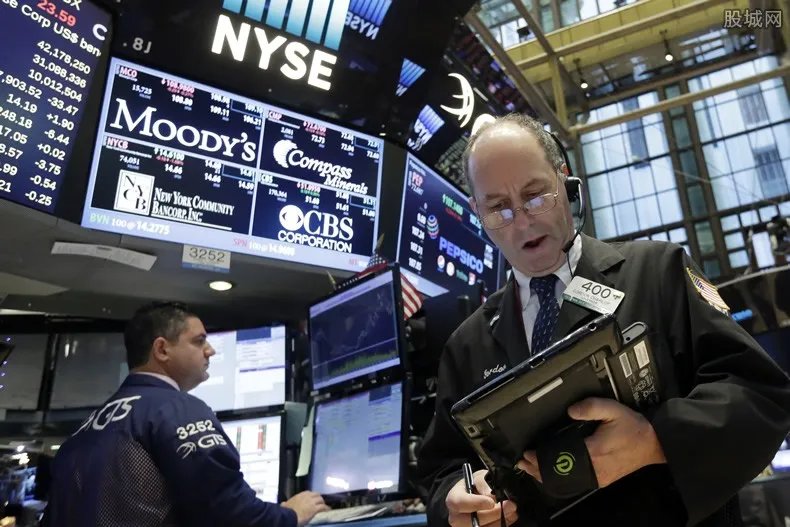 中芯国际最新消息从美国退市 董事长及大股东是谁？