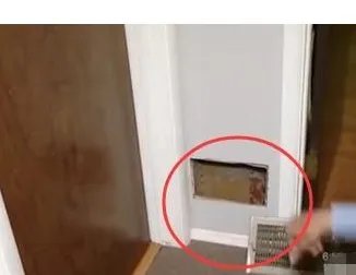 误将闹钟封入墙内是怎么回事？