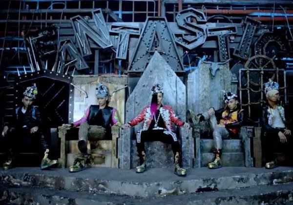 fantastic baby音译歌词