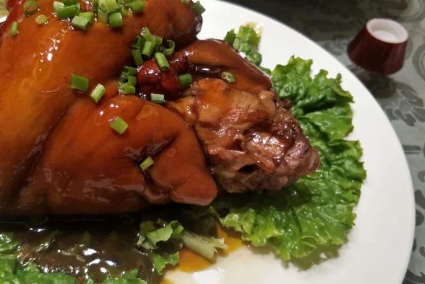 “肉瘾发作”请假半天，领导批准“注意身体”，肉瘾发作咋理解？