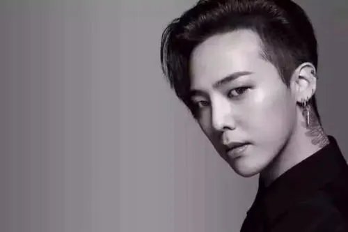 权志龙被举报违反防疫规定。说说这是怎么一回事?