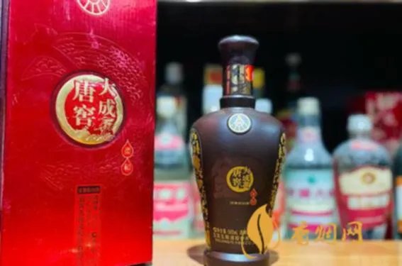 五粮液大成唐窖年份酒
