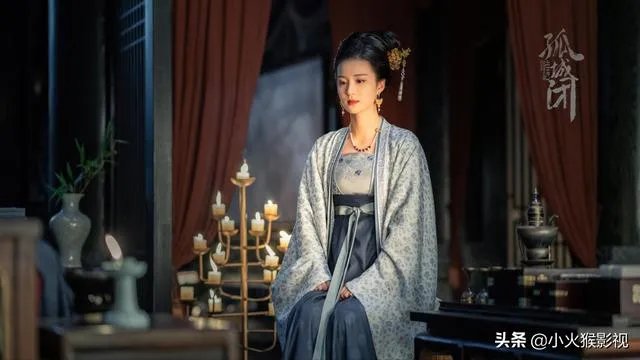 如何评价电视剧《孤城闭》王楚然饰演的张贵妃？