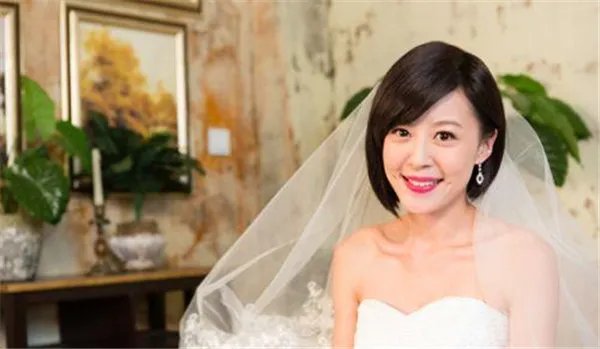 李金铭的胸有多大三围开扒结婚了吗 李金铭为什么不火怎么消失了