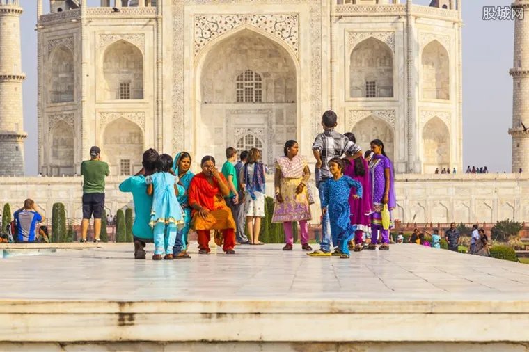 印度疫情到底有多可怕 揭真实疫情死亡人数