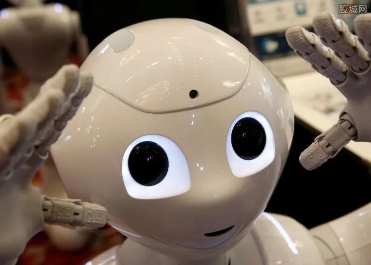 机器人13年内抢8亿人饭碗 涵盖800多个职业