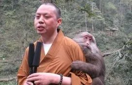 延参法师出家前妻子 延参法师为什么出家 延参法师出家前经历