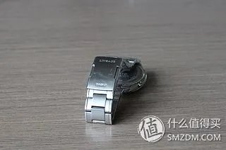 简单干净商务范儿:CASIO 卡西欧 LIW-120DJ-1AJF 男款光动能腕表