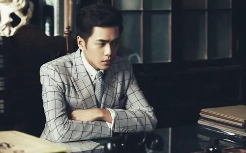 张若昀焦俊艳再次合作刑侦剧，和法医秦明相比有何不同？