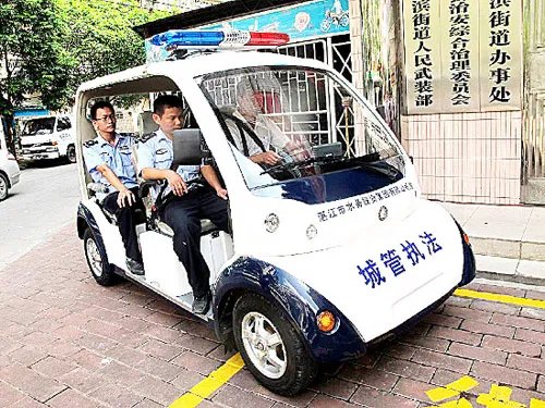 城管追打女商贩被砍伤，城管为何追打女商贩？