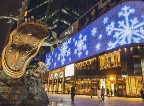 上海奢侈品最多的商场是哪所？