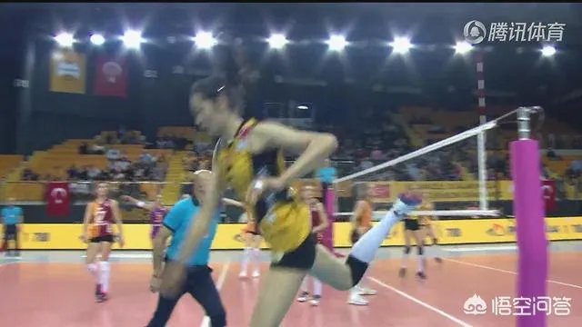 33分逆转获胜,朱婷赛后更博:餐厅老板给了一个surprise。你怎么看?