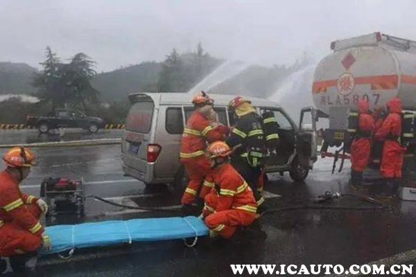 京港澳高速车祸事故致18人死亡,今天最新京港澳高速车祸照片