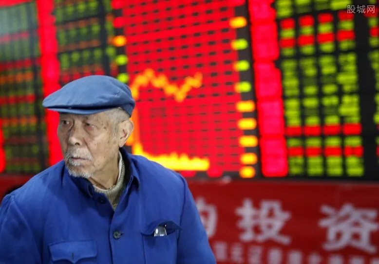 华谊兄弟半年亏损 华谊兄弟目前股价多少