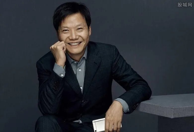 雷军辞猎豹董事长 雷军将击败马化腾成中国首富